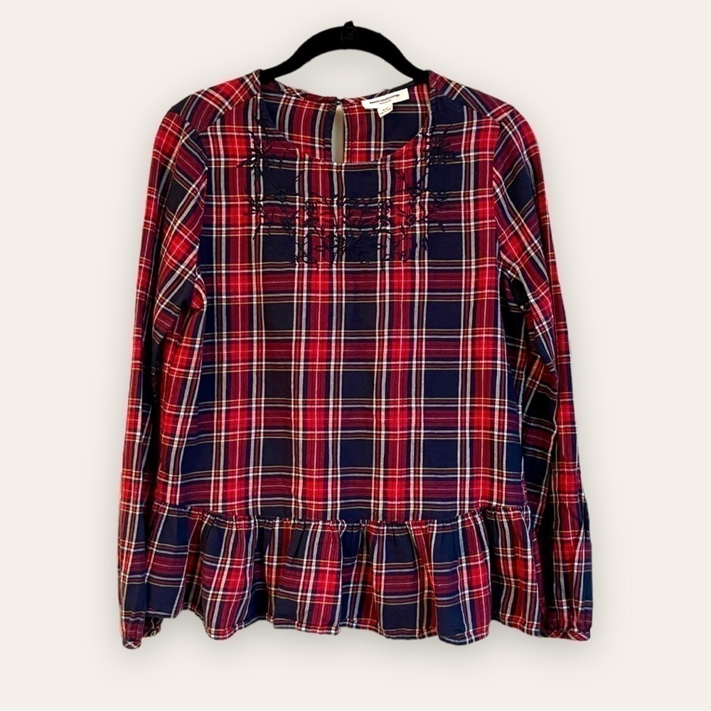 BEACHLUNCHLOUNGE, NWOT, PLAID,LONG SLEEVE SHIRT WITH EMBROIDERED FRONT. SIZE S/P